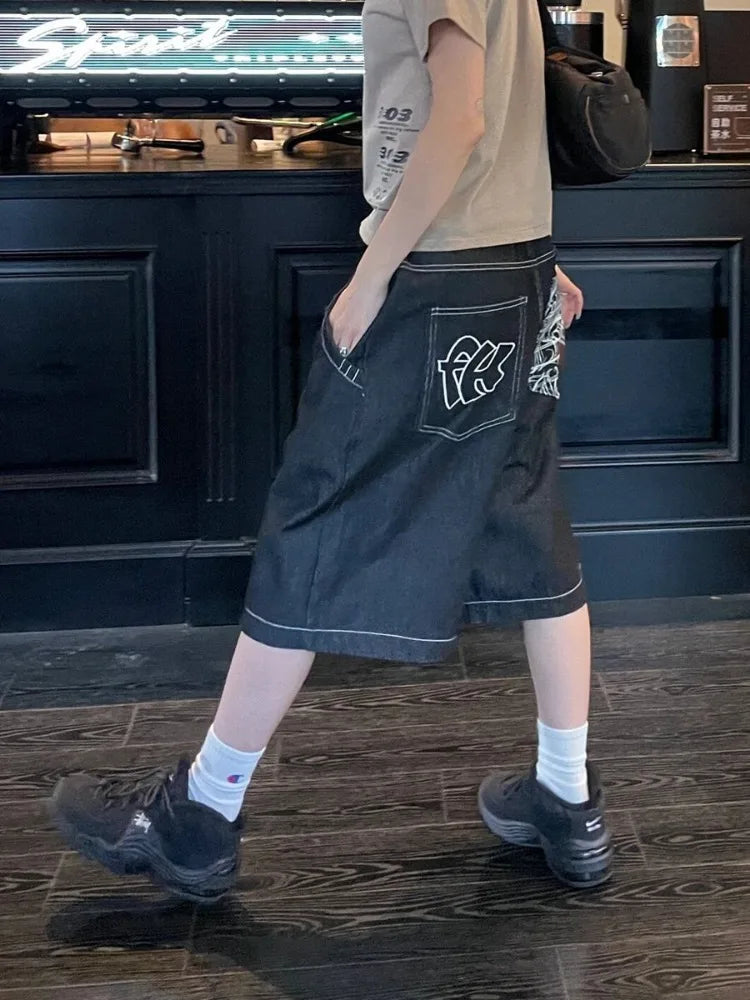 HOUZHOU Vintage Embroidery Y2k Jorts Women Hip Hop Style Baggy Denim Shorts Grunge Streetwear Black Wide Leg Knee Length Shorts
