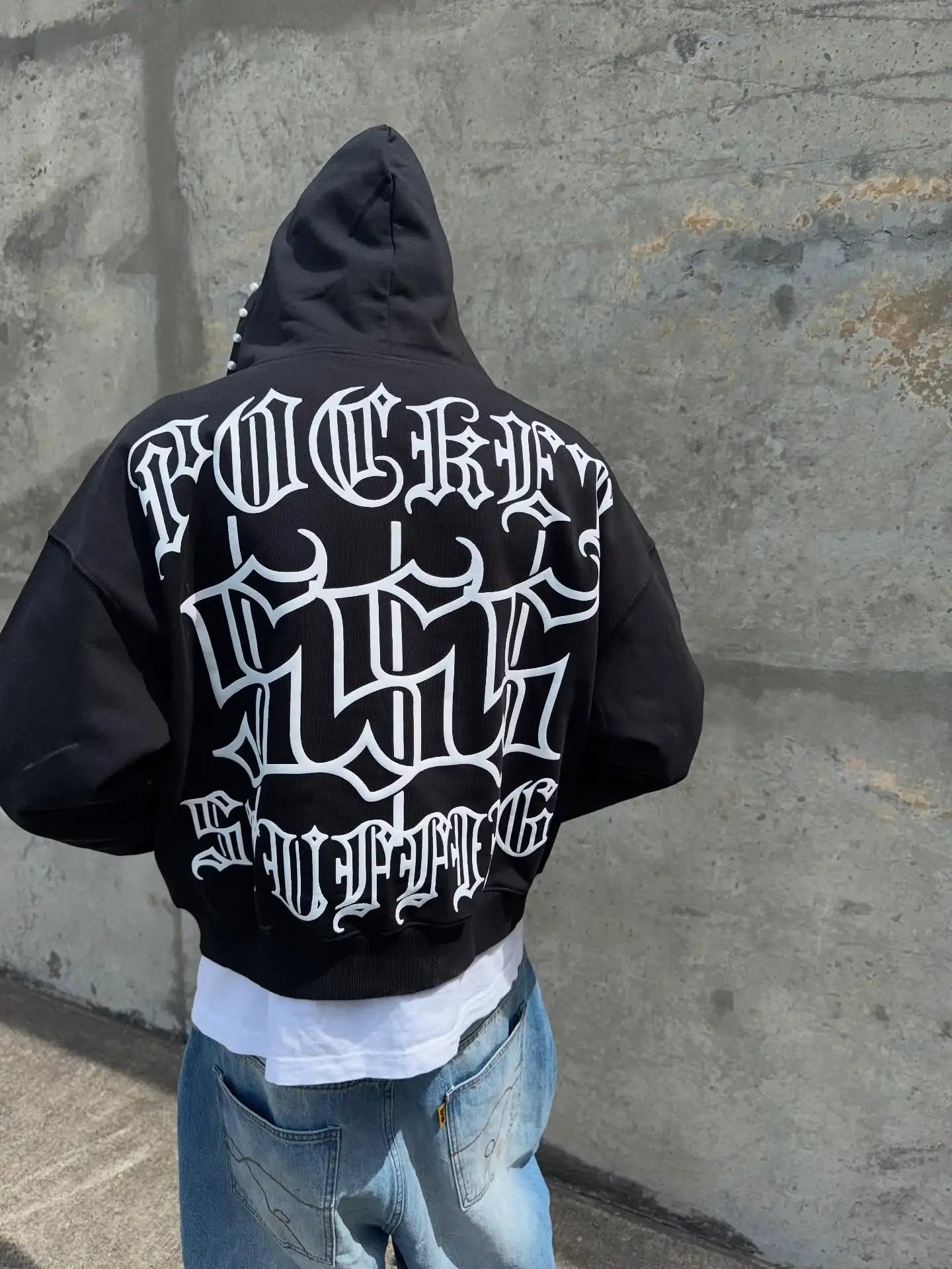 Y2K Style Hoodie with Pearl Details, Gothic Letter Print Zip-Up Hooded Sweatshirt