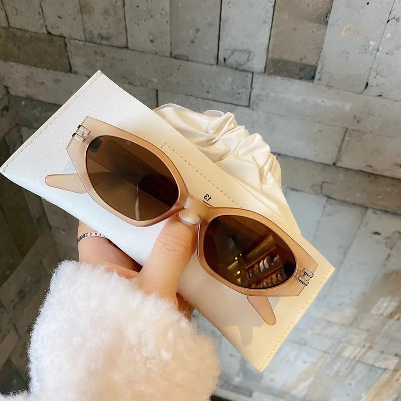 Vintage Black Square Sunglasses Woman Luxury Brand Small Rectangle Sun Glasses Female Gradient Clear Eyewear Oculos De Sol
